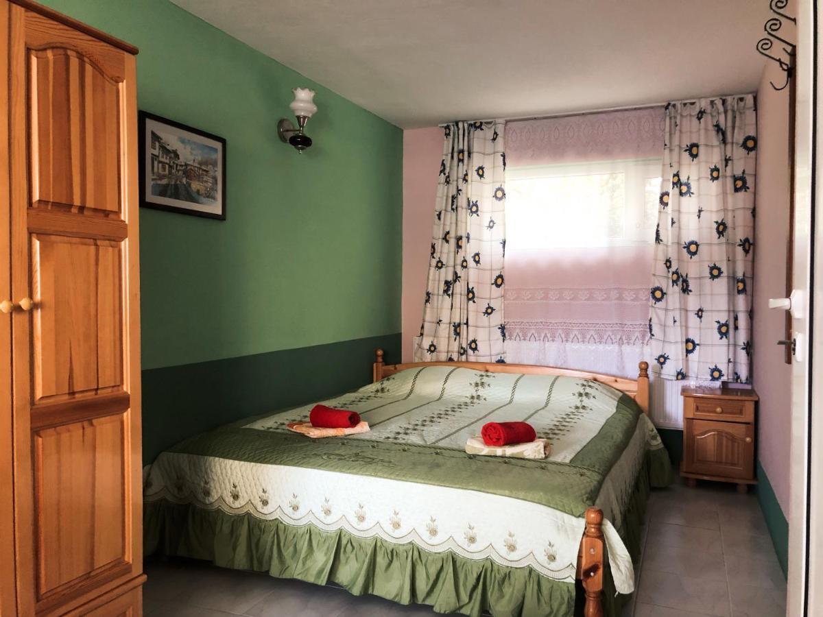 Guest House Paskal 발치크 외부 사진