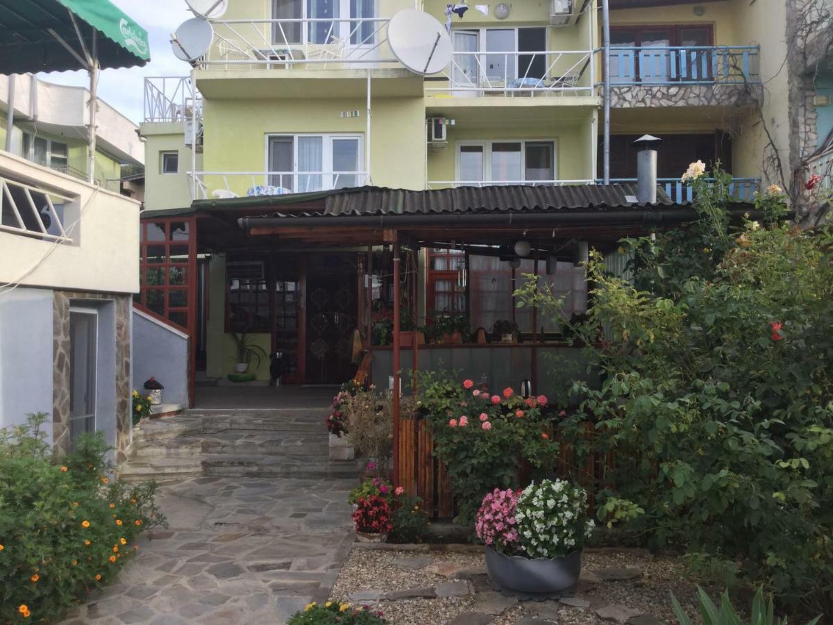 Guest House Paskal 발치크 외부 사진